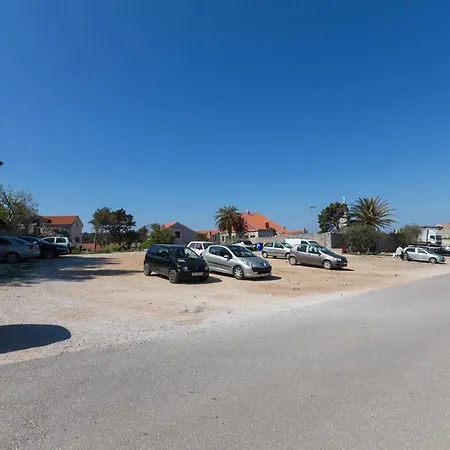 Nautica, Konukevi 3*