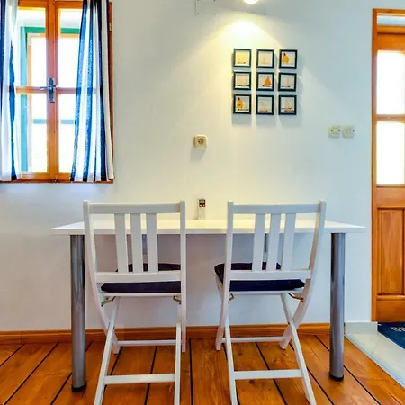 Nautica, Guest house 3*