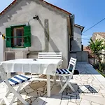 Nautica, Mali Lošinj
