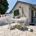 Nautica, Pensionat Mali Lošinj